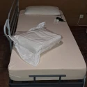 Cama articulada y colchón casi nuevo