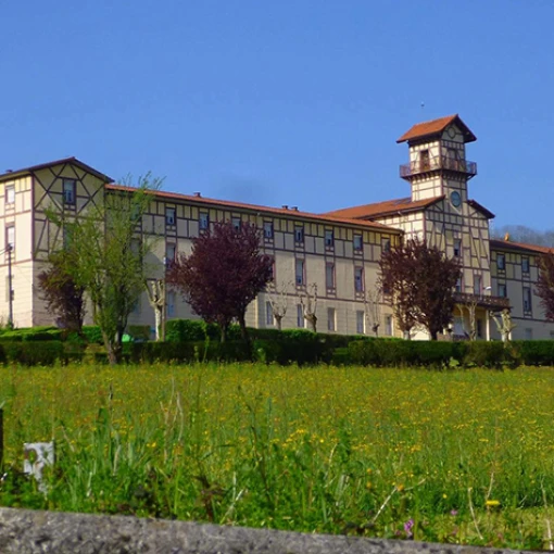 Residencia Yurreamendi