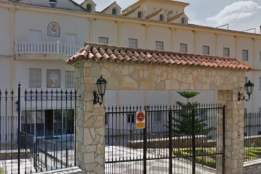 centro-residencial-para-personas-mayores-ntra-sra-de-los-remedios-fachada
