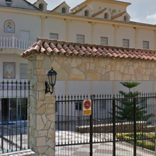 centro-residencial-para-personas-mayores-ntra-sra-de-los-remedios-fachada