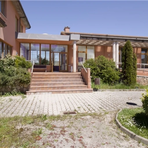Residencia municipal de Rioseco de Tapia