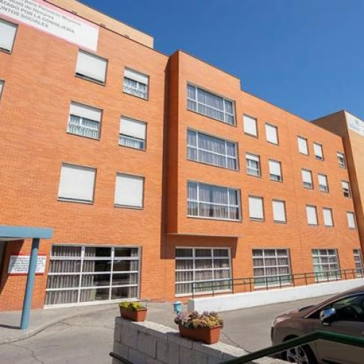 amavir-alcala-de-henares-fachada