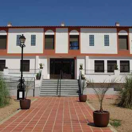residencia-municipales-mayores-ntra-sra-de-garcua-de-alcantarilla-fachada