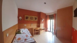 residencia de mayores mataelpino habitacion