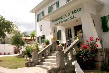 residencia-para-mayores-del-carmen-fachada