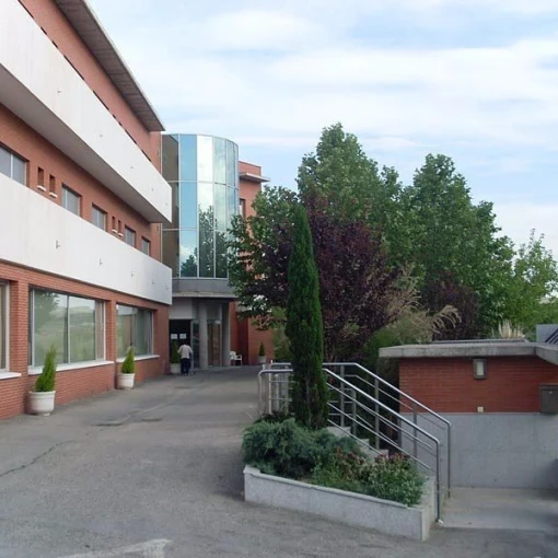 alba-2-residencia-geriatrica-fachada
