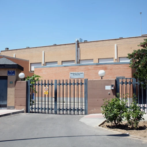 residencia-municipal-de-mayores-de-fuenlabrada-fachada