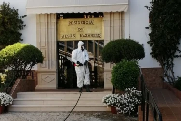 centro-residencial-jesus-nazareno-fachada
