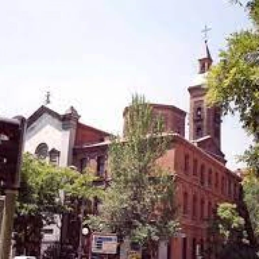residencia-sacerdotal-san-pedro-fachada