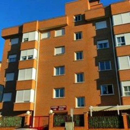 residencia-geriatrica-tercera-edad-las-rosas-madrid-fachada