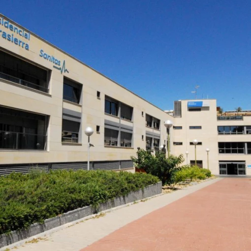 sanitas-residencial-mirasierra-fachada