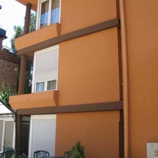 residencia-lusanz-fachada