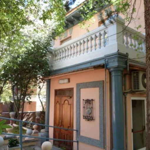 residencia-el-jardin-fachada