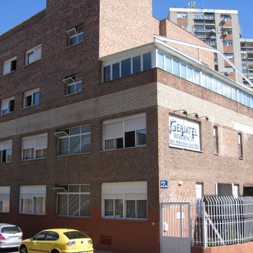 geriatel-aluche-fachada