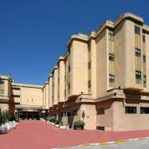 residencia-de-mayores-de-manoteras-fachada