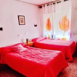 residencia virgen de la caridad del cobre dormitorio