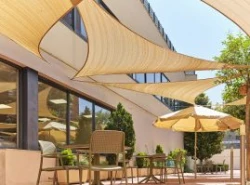 residencia las camelias terraza