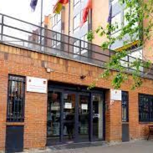 residencia-para-personas-mayores-de-mostoles-fachada