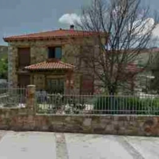 residencia-municipal-de-robledillo-de-la-jara-fachada