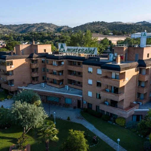 residencia-montesalud-fachada