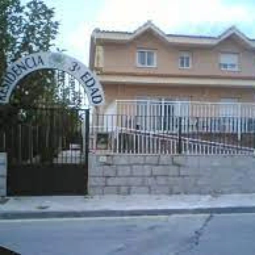 flor-de-retama-fachada