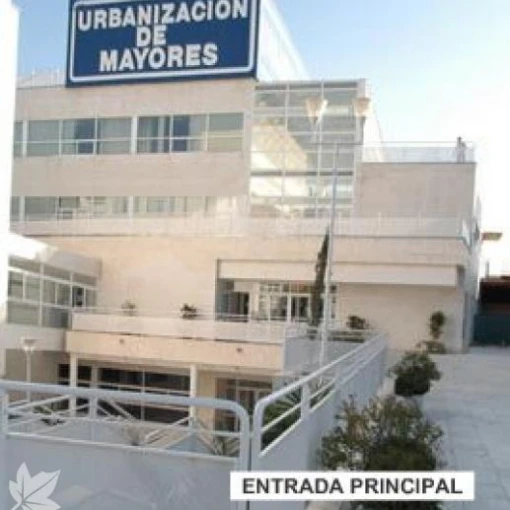 urbanizacion-de-mayores-fachada