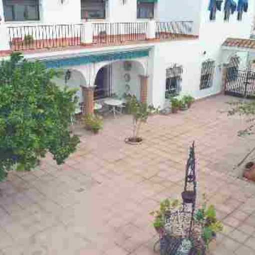 centro-residencial-jesus-nazareno-fachada