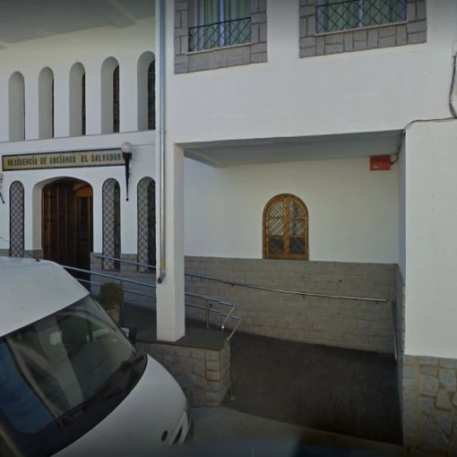 residencia-para-personas-mayores-el-salvador-fachada