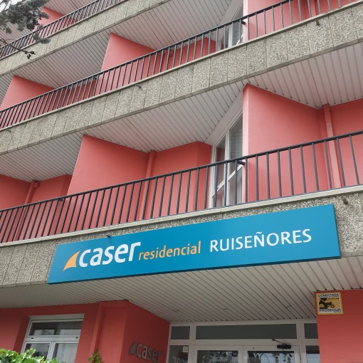 Caser Residencial Ruiseñores