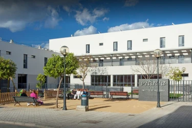 centro-residencial-vitalia-posadas-fachada