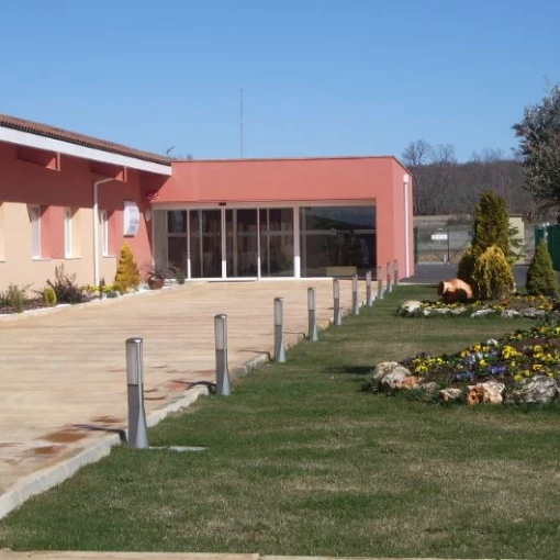 Centro Residencial Mombuey