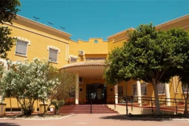 centro-residencial-para-personas-mayores-de-adra-exterior