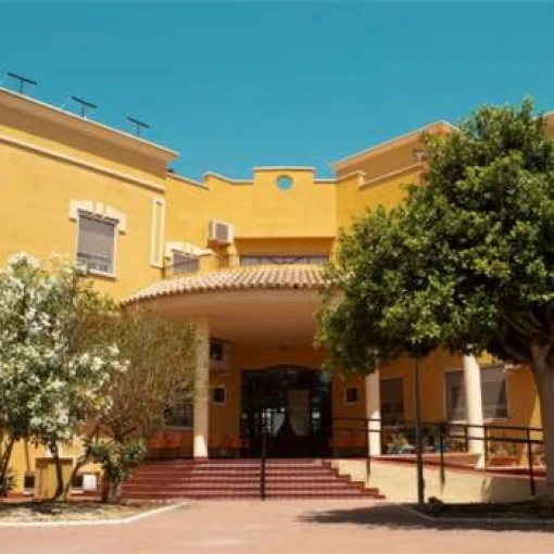 centro-residencial-para-personas-mayores-de-adra-exterior