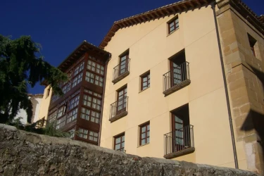 Residencia de personas mayores Latorre