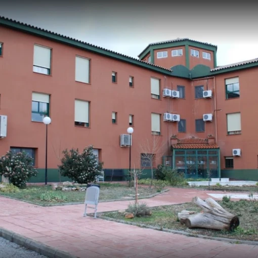 centro-residencial-san-cayetano-exterior