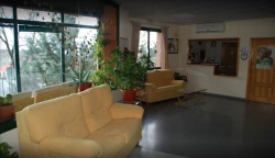 centro-residencial-san-cayetano-vestibulo