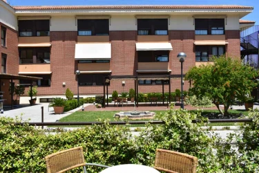 residencial-para-personas-mayores-ballesol-granada-exterior