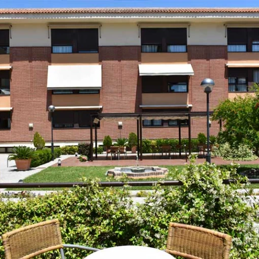 residencial-para-personas-mayores-ballesol-granada-exterior