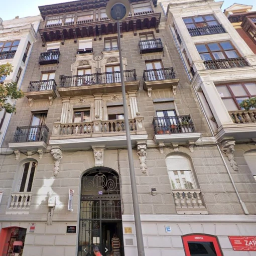 Vivienda Cisne Real