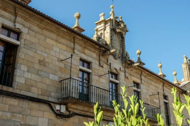 residencia_nuestra_señora_de_valvanera_pontevedra_cambados