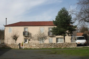 vivienda_comunitaria_enxebre_pontevedra_rodeiro