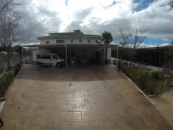 centro-residencial-para-personas-mayores-san-rogelio-patio