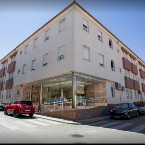 residencia-de-mayores-trinidad-y-montes-orientales-exterior