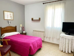 residencia-jardin-maqueda-habitacion