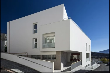 centro-residencial-lanjaron-exterior