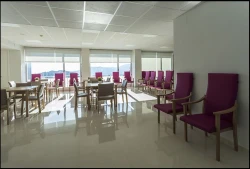 centro-residencial-lanjaron-sala