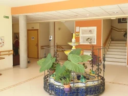 residencia-de-mayores-la-jara-entrada