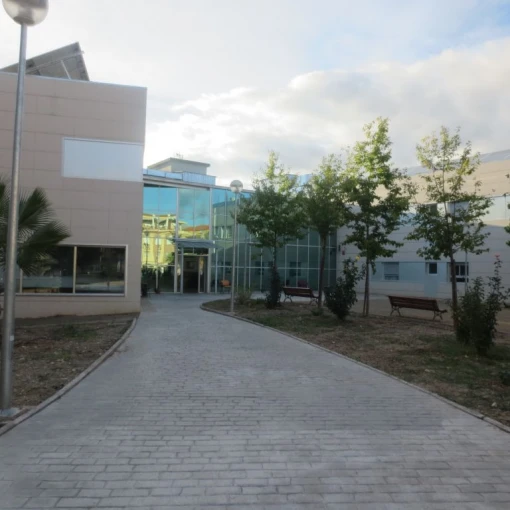 centro-residencial-para-personas-mayores-santiago-carrillo-exterior