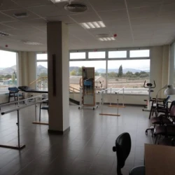 centro-residencial-para-personas-mayores-santiago-carrillo-gimnasio