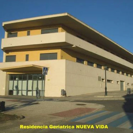 residencia-de-mayores-nueva-vida-fachada